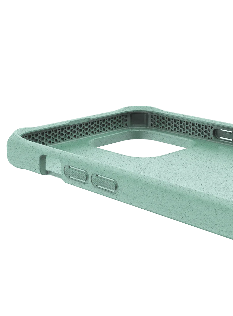 Itskins Feroniabio Terra iPhone 13 Pro Cover - Light Green - Tashqila Itskins Feroniabio Terra iPhone 13 Pro Cover - Light Green - Tashqila